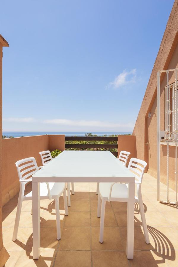 Fresh Penthouse Apartment With Great Sea Views Casares Dış mekan fotoğraf